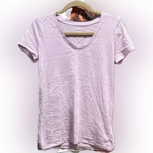 Lilac V-Neck Gap Top